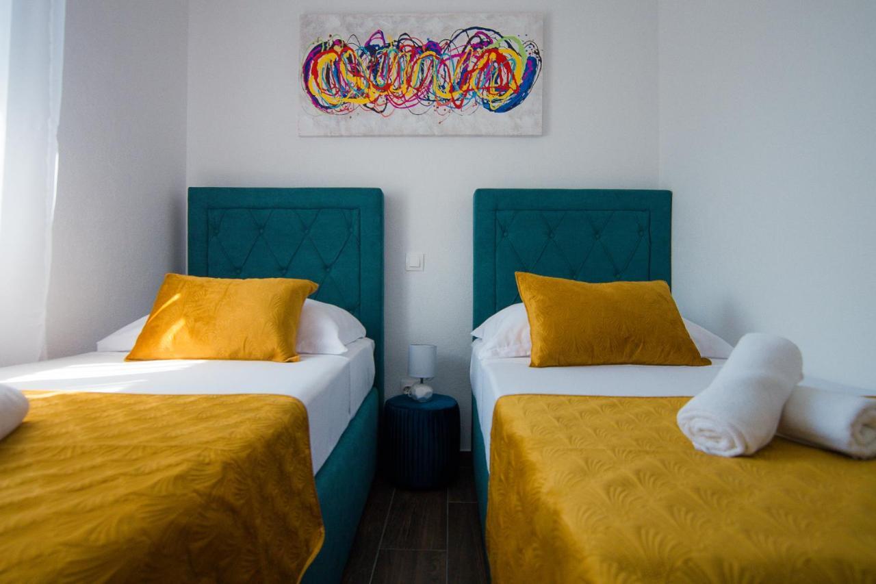 Holiday Home Moliva Donje Sitno ภายนอก รูปภาพ