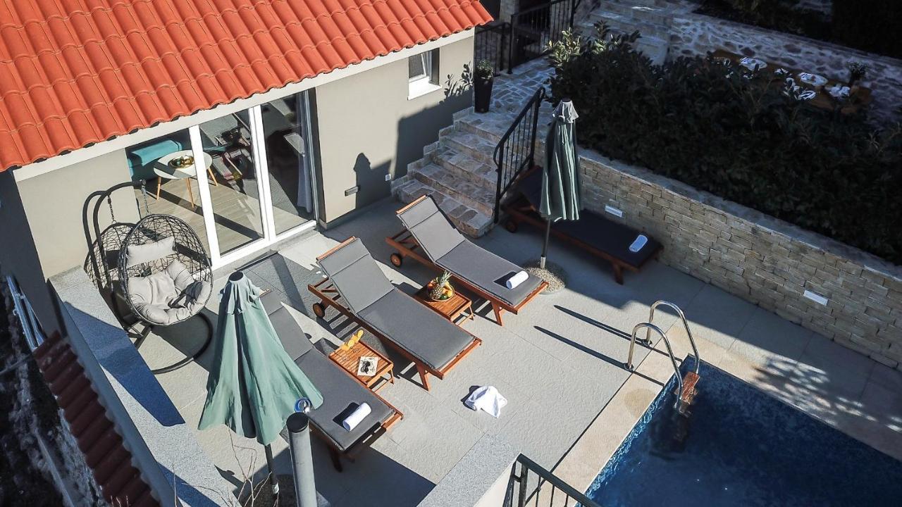 Holiday Home Moliva Donje Sitno ภายนอก รูปภาพ
