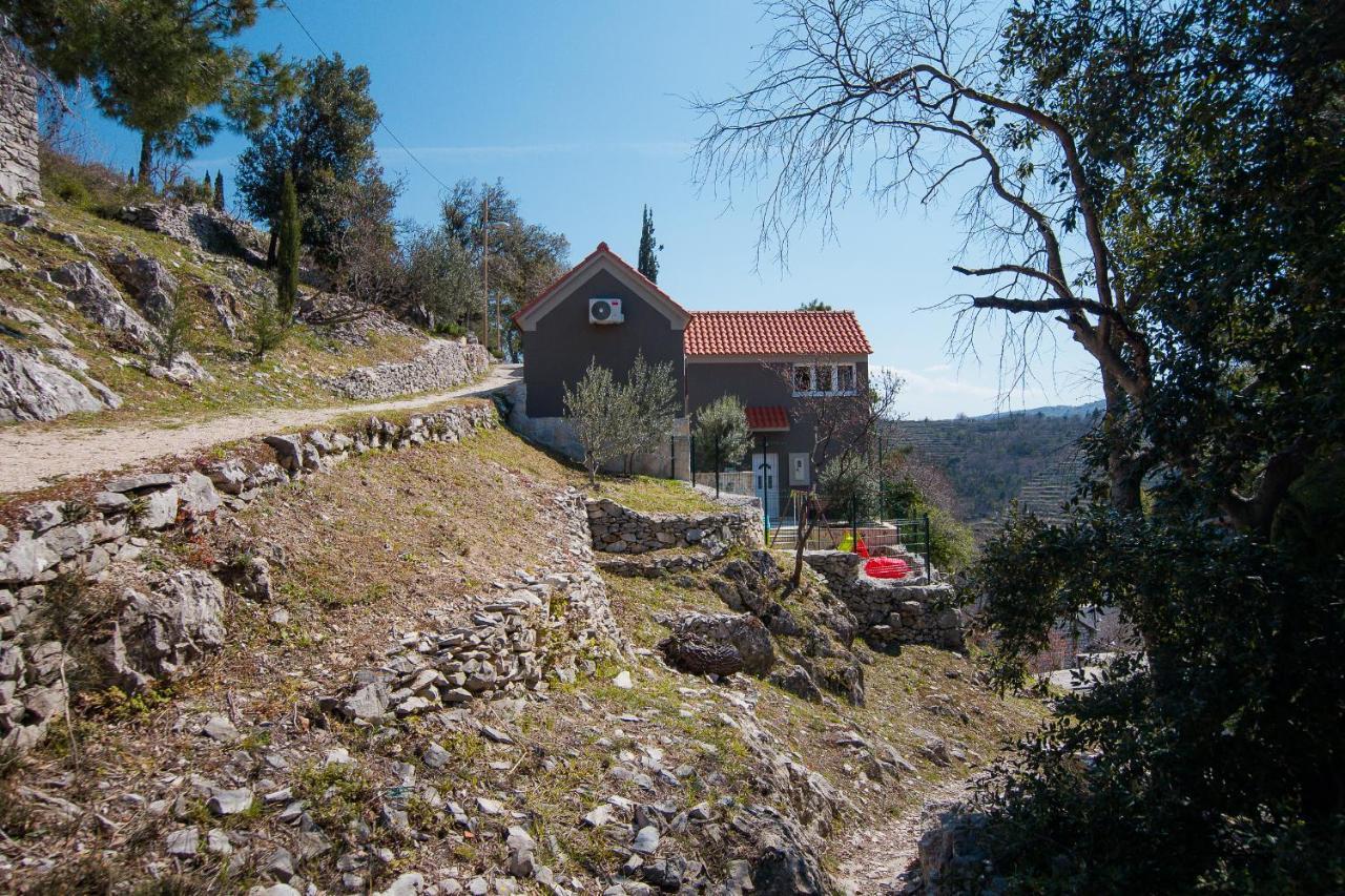 Holiday Home Moliva Donje Sitno ภายนอก รูปภาพ