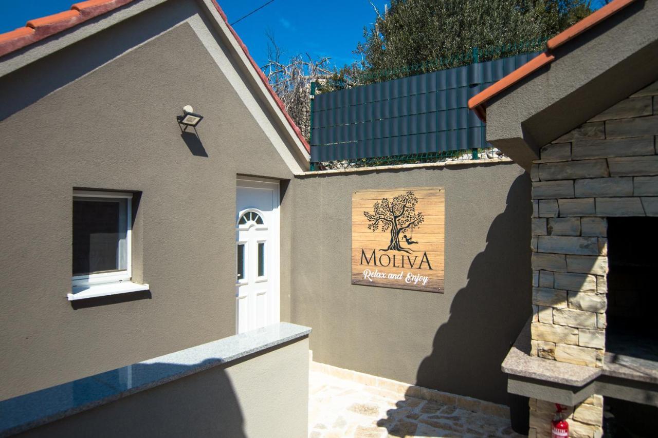 Holiday Home Moliva Donje Sitno ภายนอก รูปภาพ