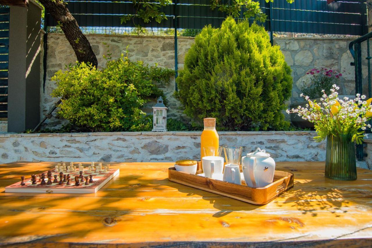 Holiday Home Moliva Donje Sitno ภายนอก รูปภาพ