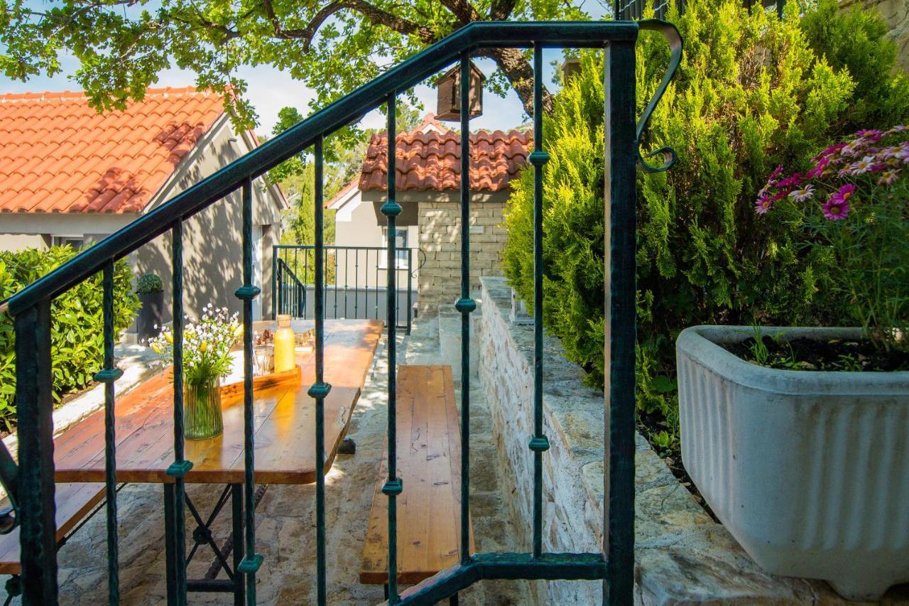 Holiday Home Moliva Donje Sitno ภายนอก รูปภาพ