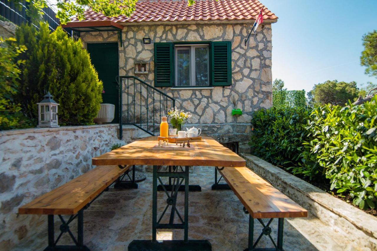 Holiday Home Moliva Donje Sitno ภายนอก รูปภาพ